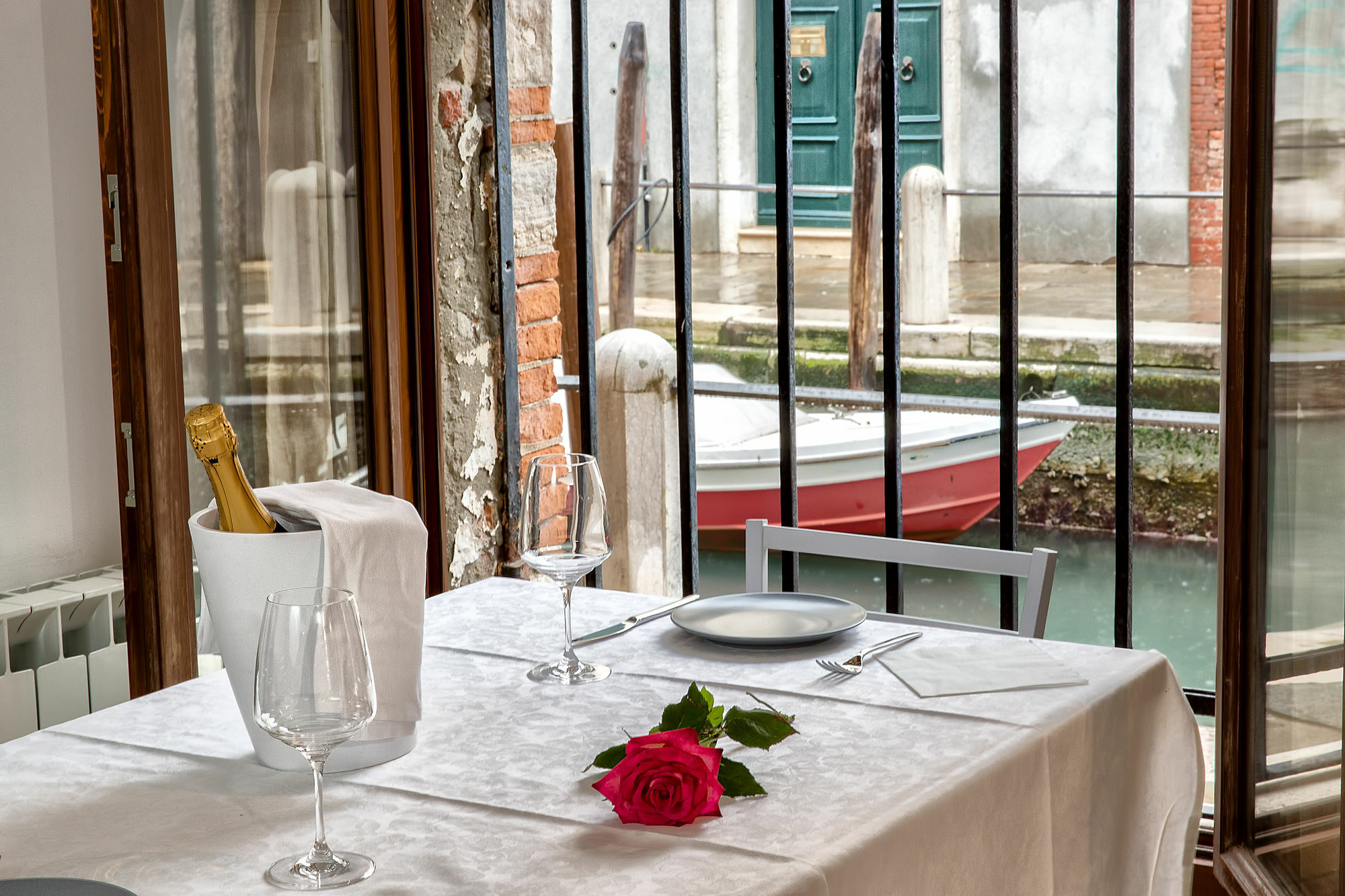 Appartamento Mioni Venesia Bagian luar foto